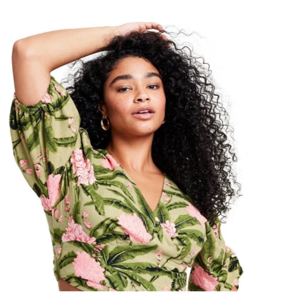 Agua Benita Peony Print Tie Wrap Top & Pants - Size Small (top) / Medium (bottom - Picture 4 of 7